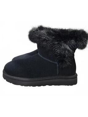 New UGG Australia Cathie Women's Size 6 US Black Suede Faux Fur Boots 1109852